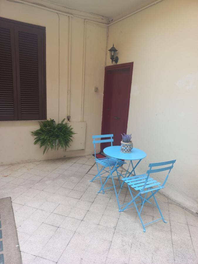 Monolocale Suite Con Terrazzino Roma Exterior foto
